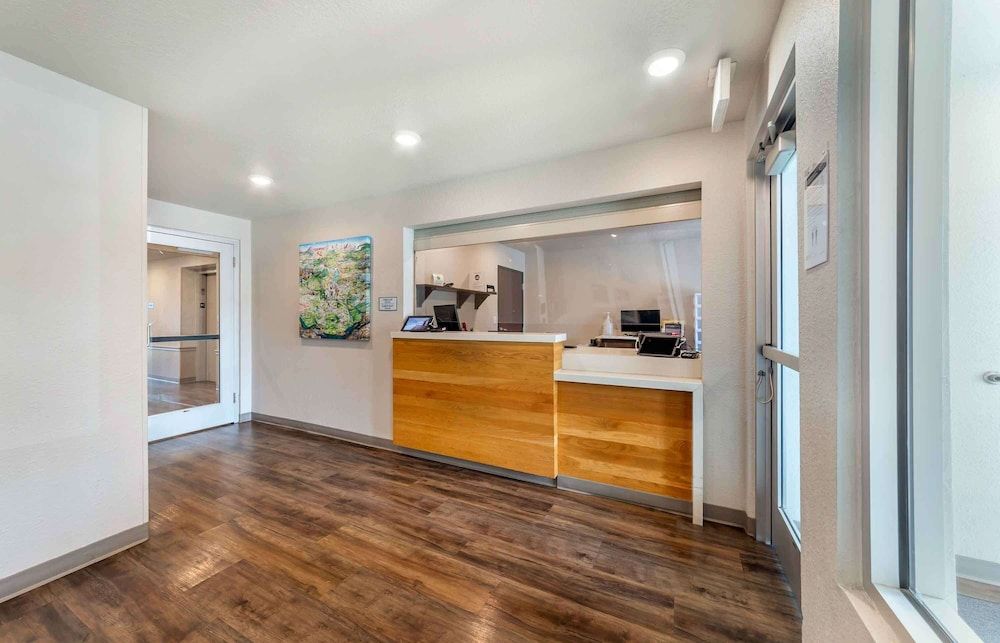 Extended Stay America Select Suites Deerfield Beach 3