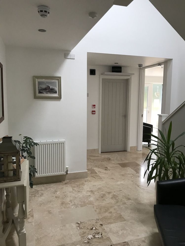 Tirah Bed and Breakfast 3