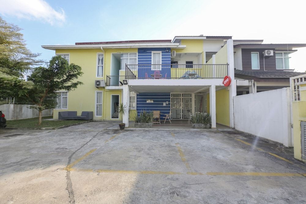 OYO 90132 Come Inn Premium 2 estrelas em Kuala Terengganu