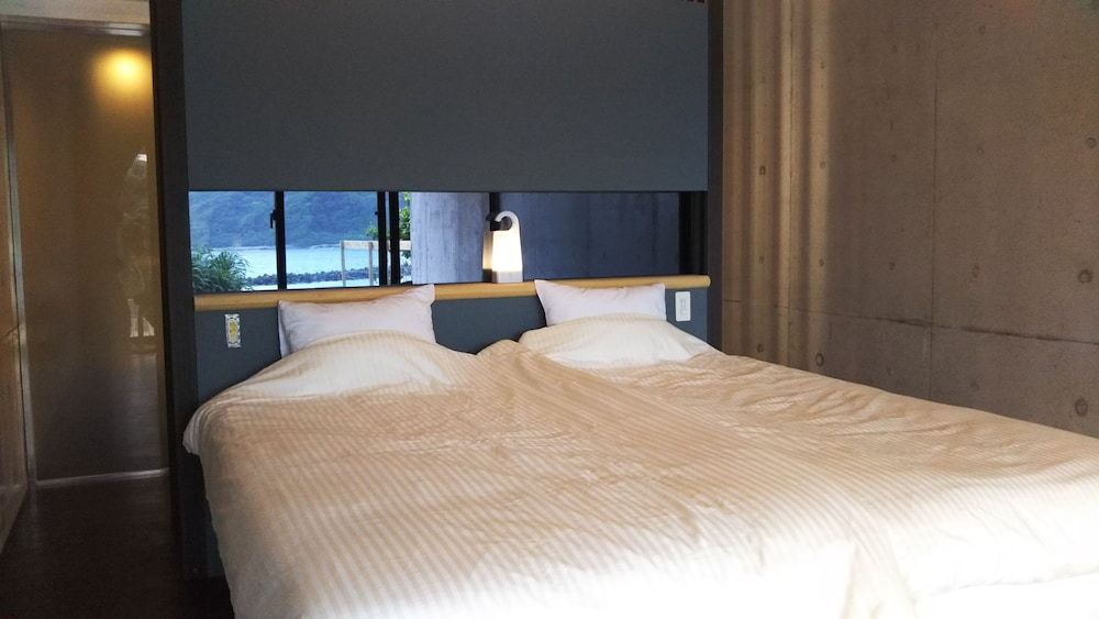 Blue Suites Hanamuro on the beach 2