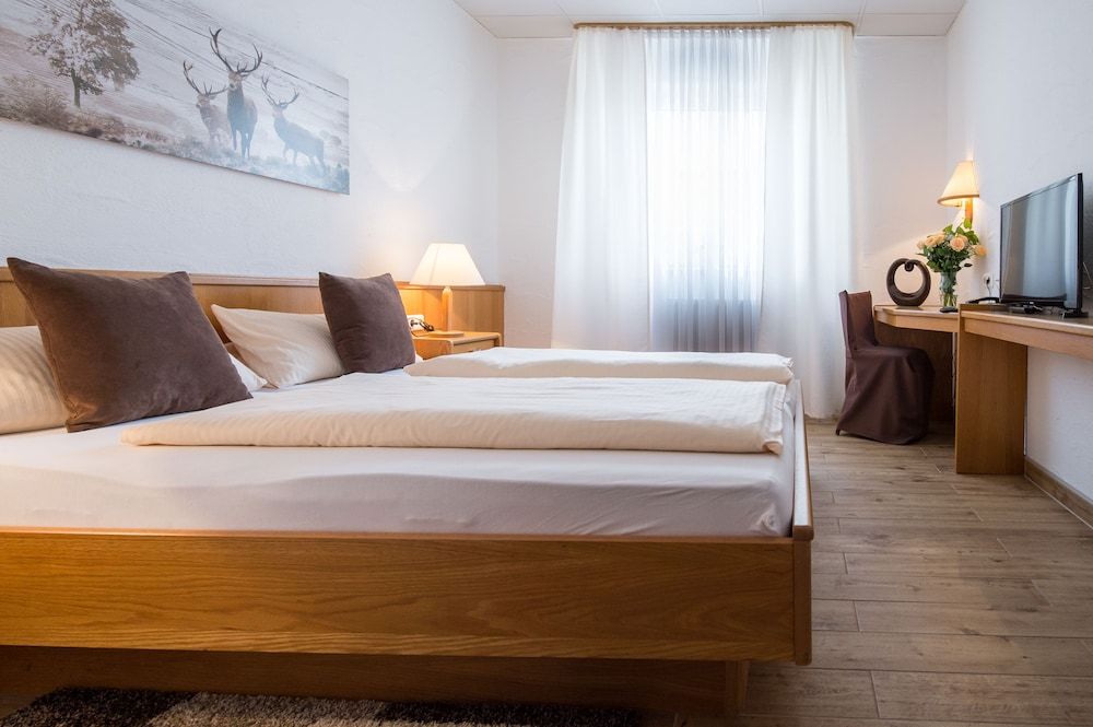 Hotel Restaurant Schwyzerhuesli 3