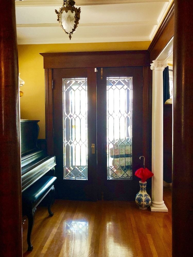 1000 Islands B&B – The Bulloch House 2