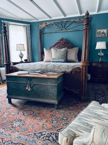 1000 Islands Bed and Breakfast-The Bulloch House -1 estrellas en Gananoque