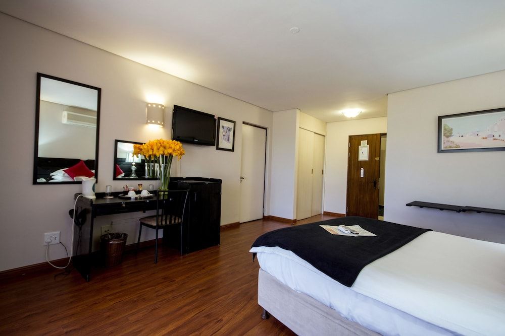 Desert Palace Hotel & Casino Resort 3