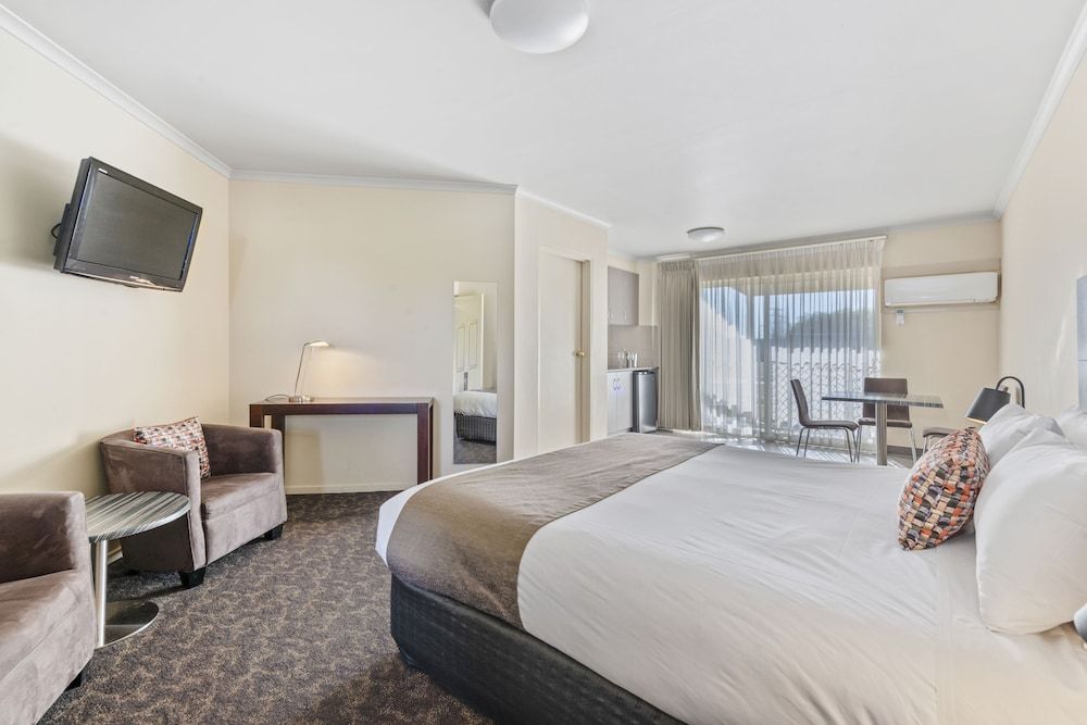 Comfort Inn Clubarham 3