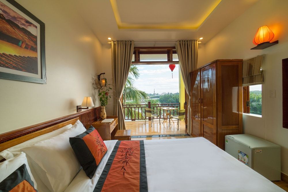 Lakeview Villa Homestay Hoi An 3