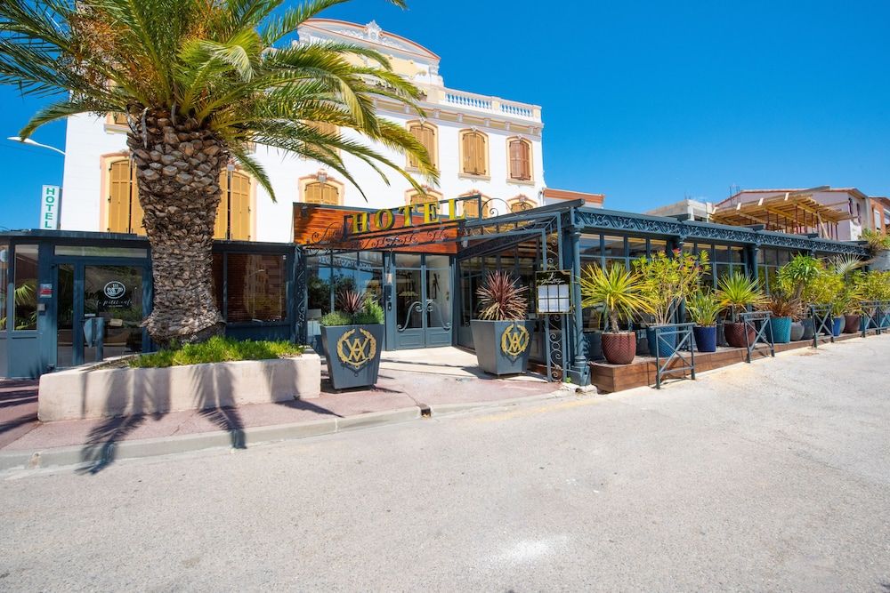 Hotel Restaurant La Villa Arena 3 estrelas em Carry-le-Rouet