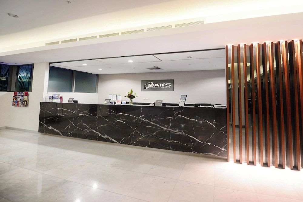 Oaks Gladstone Grand Hotel 3