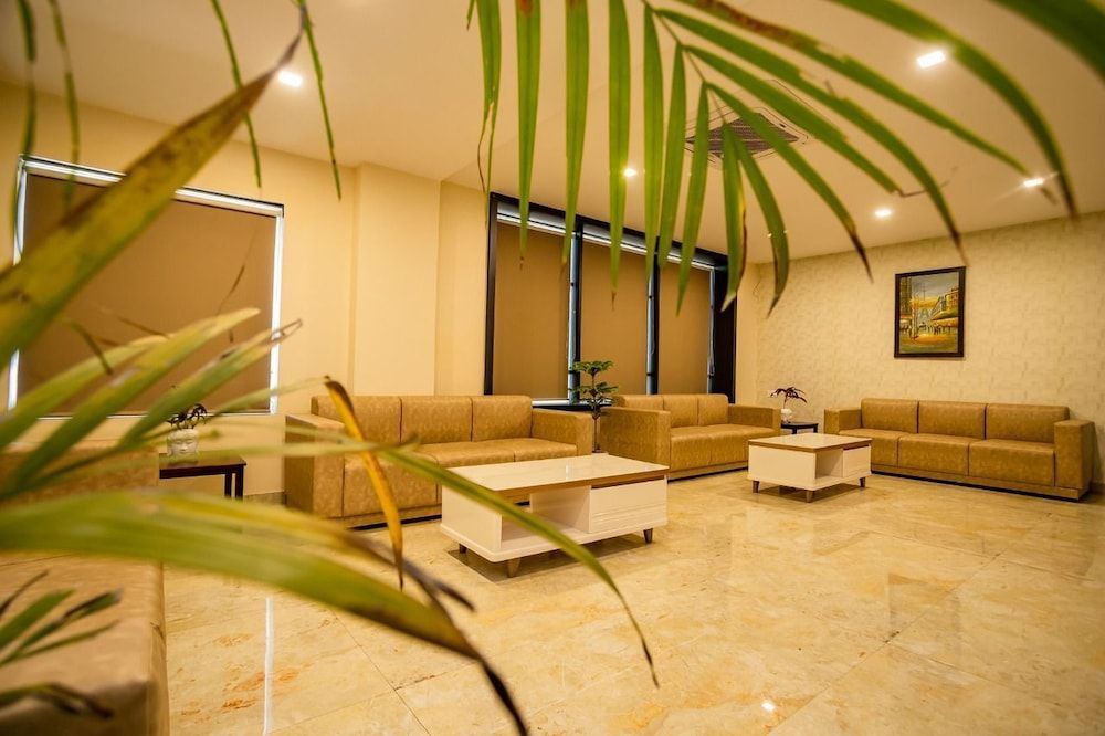 Hotel Aarunya Royale 3