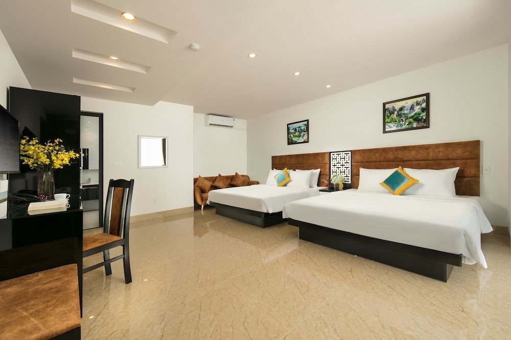Tuan Chau Kingly Villa 2