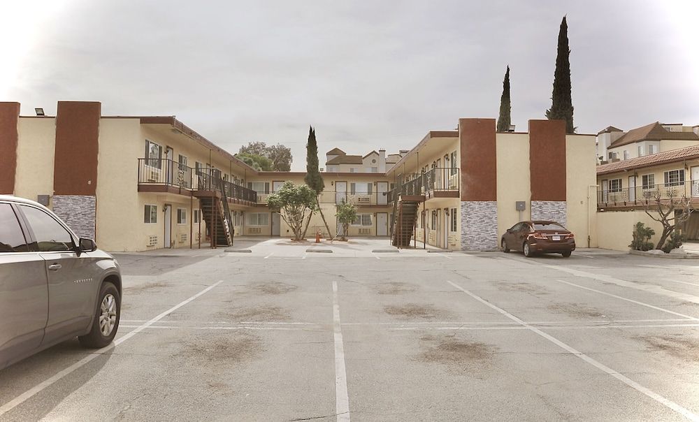 Norwalk Inn & Suites -1 étoiles à Norwalk