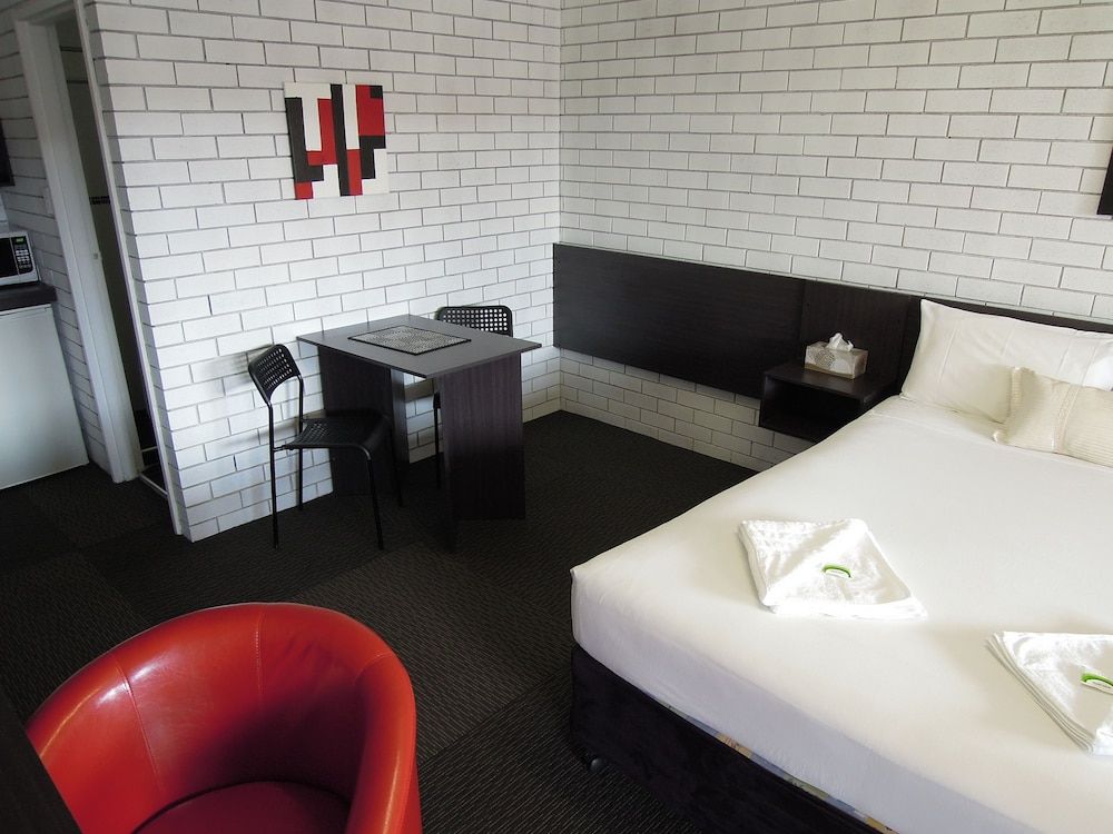 Jackaroo Apartments 2