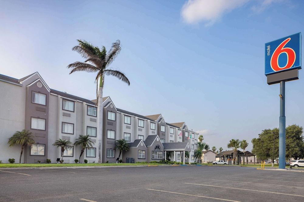 Motel 6 McAllen, TX - East 2 estrelas em McAllen