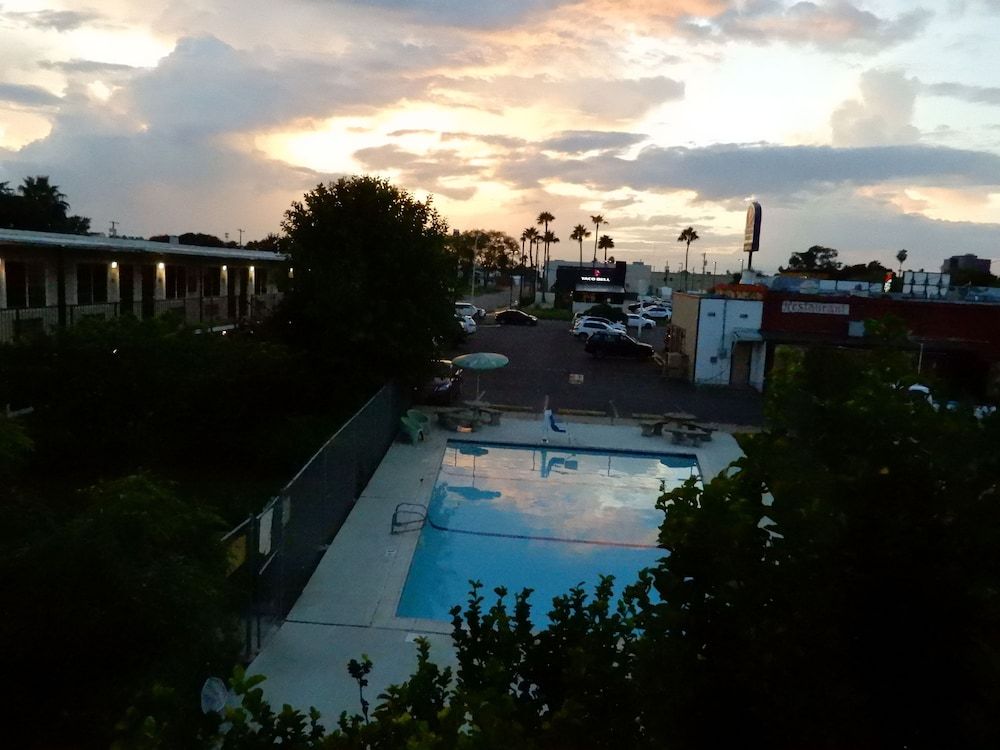 Siesta Inn McAllen 4 estrelas em McAllen
