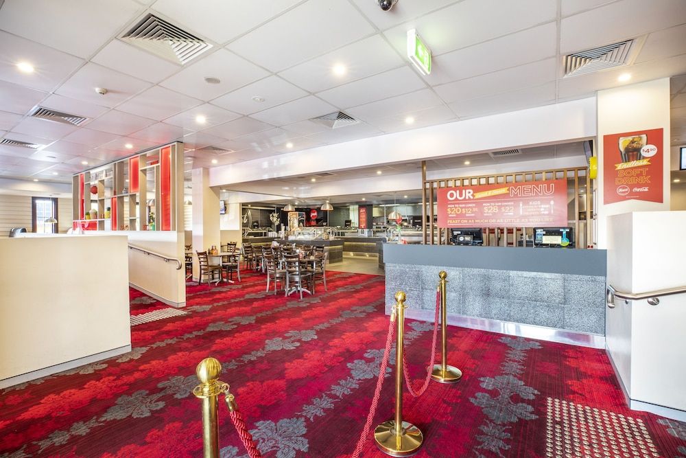 Nightcap at Springwood Hotel 2