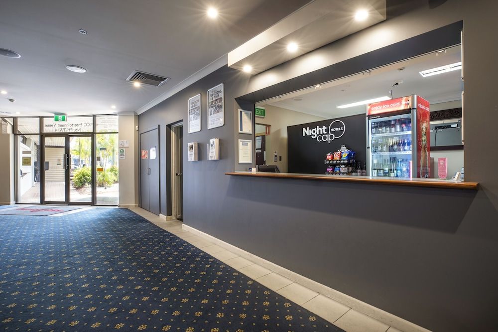 Nightcap at Springwood Hotel 3