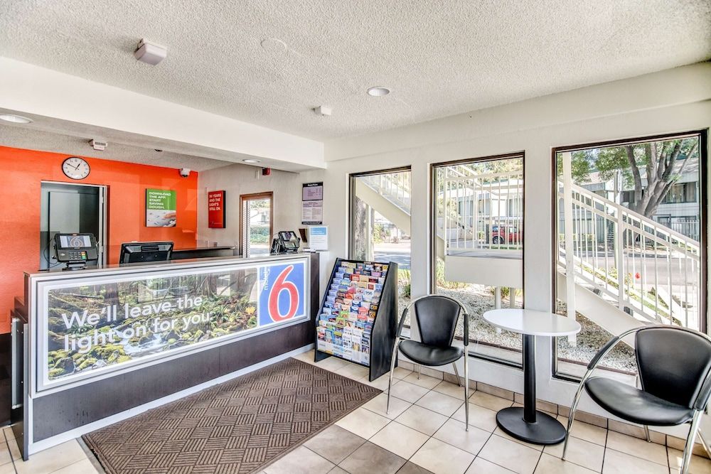 Motel 6 Stockton, CA - North 3