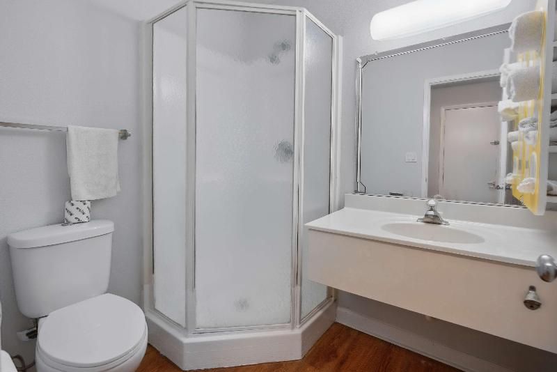 Motel 6 Normal, IL - Bloomington Area 2 estrellas en Normal