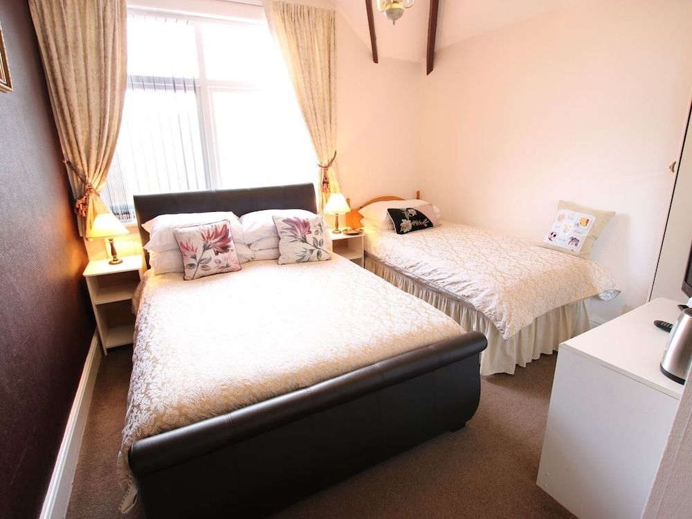 Greylands Guest House 3