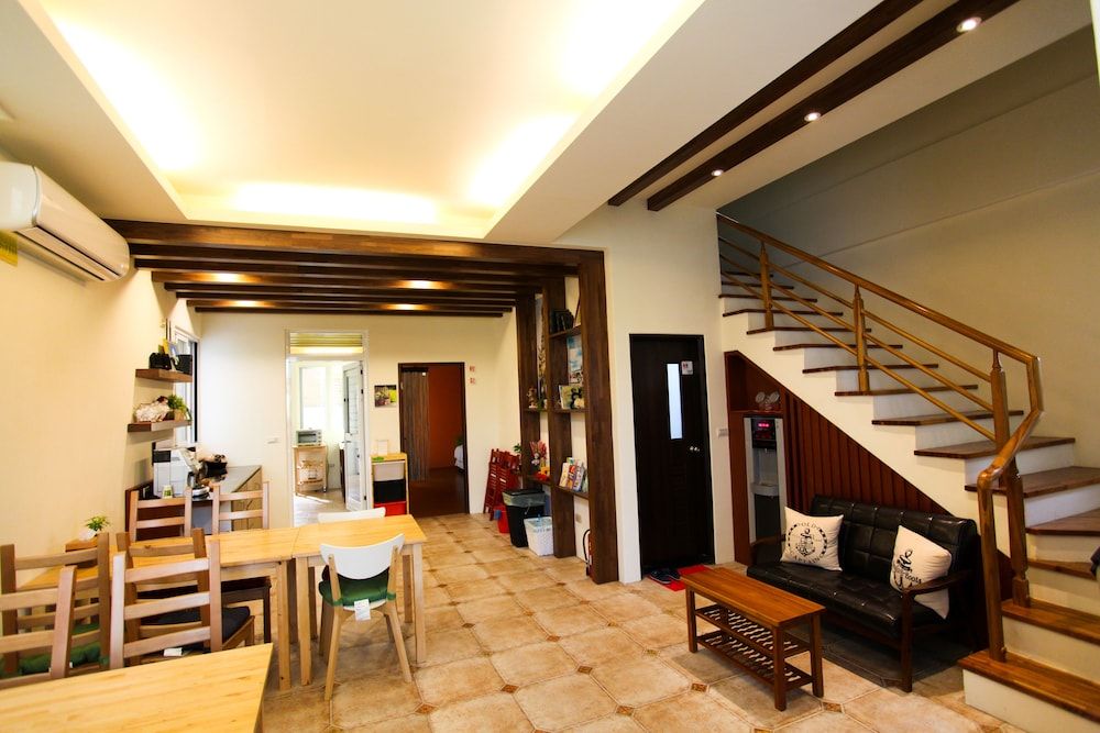 Soft Travel Hostel 3