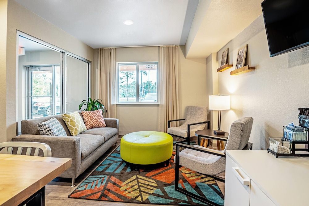 WoodSpring Suites Naples East 2