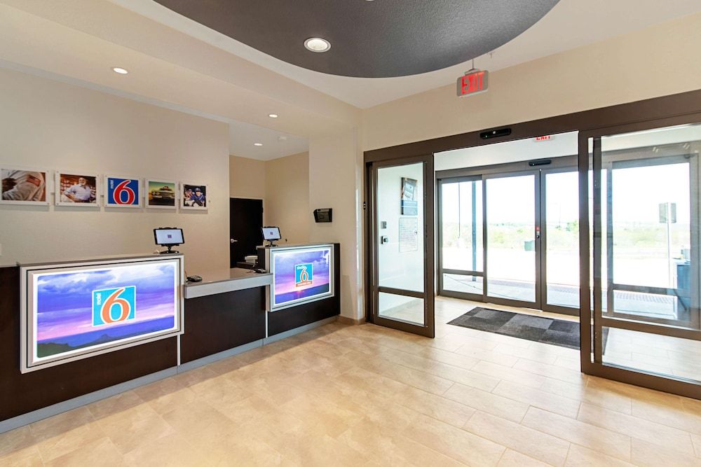 Studio 6 Austin, TX - Airport 3