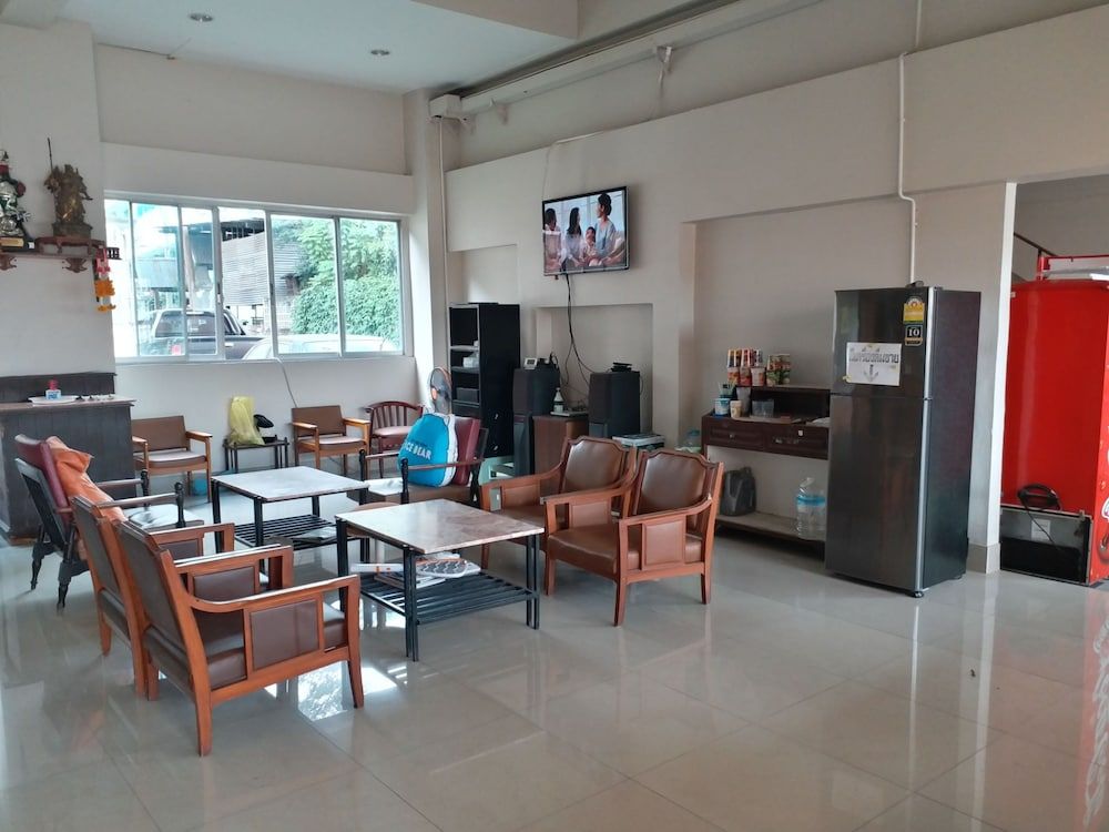 New Wanchai Hotel Pakchong 3