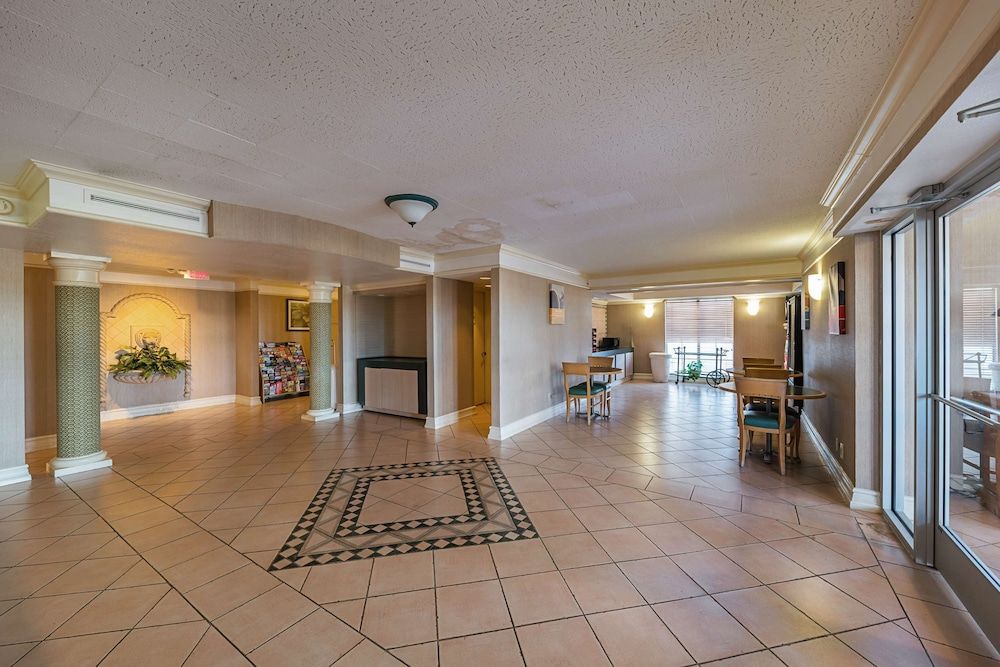 Motel 6 Grand Prairie, TX - Interstate 30 2