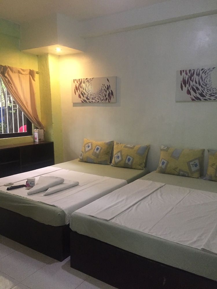 Ellen's Resort Annex 3