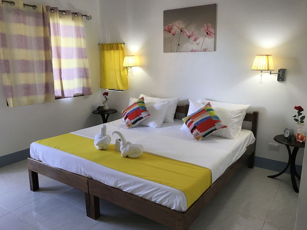 Neptune Diving Resort Moalboal 1