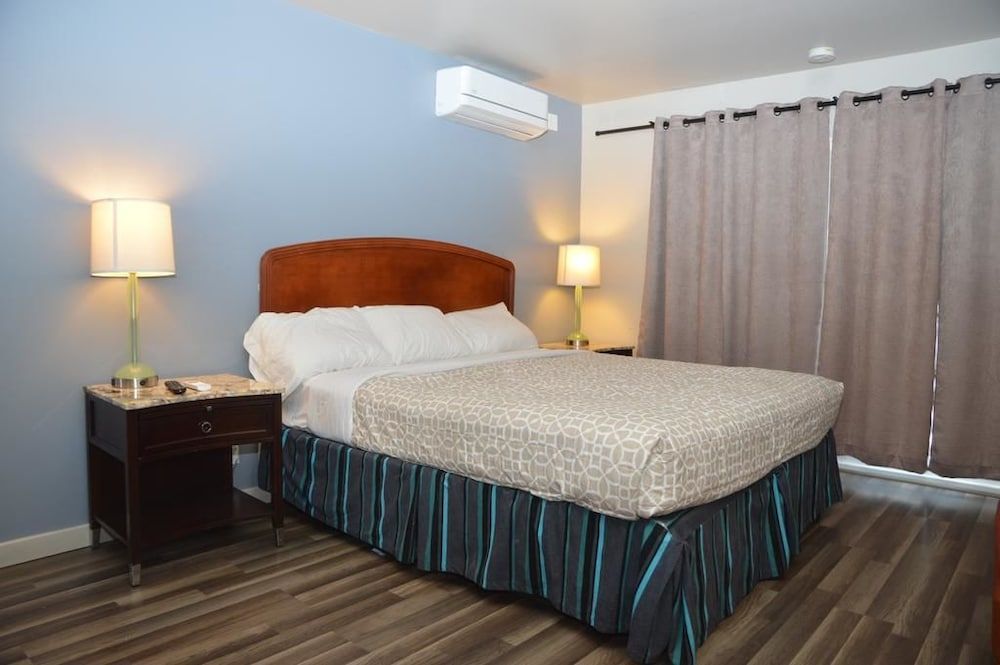 Glass Slipper Inn - Stanford Palo Alto 3