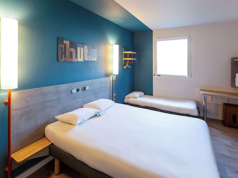 ibis budget Pertuis Portes du Luberon 2 estrelas em Pertuis