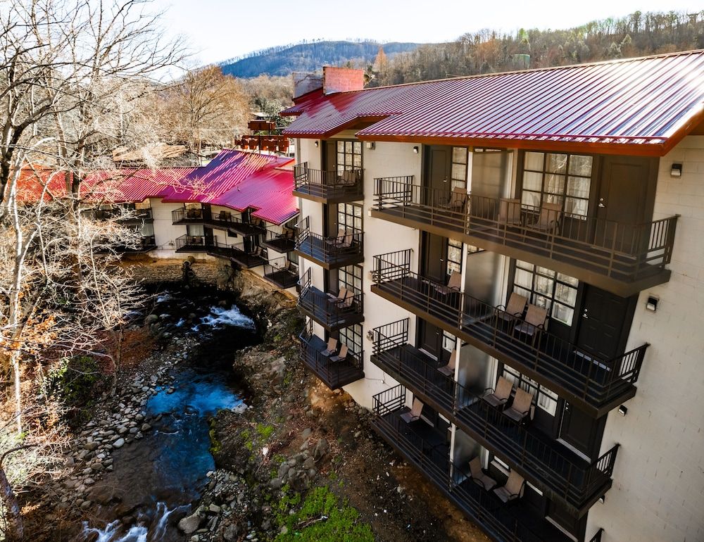 Bear Creek Inn