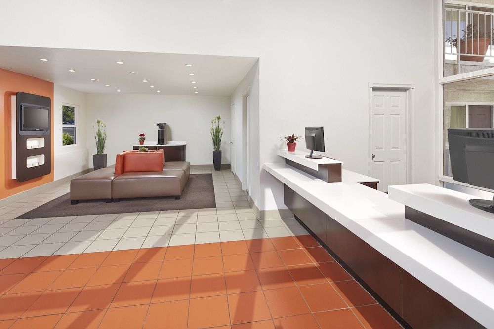 Motel 6 Redlands, CA 3