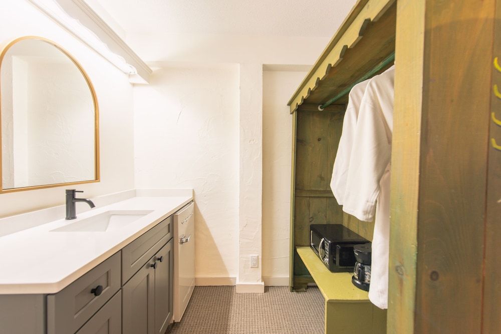 Innsbruck Inn at Stowe 3