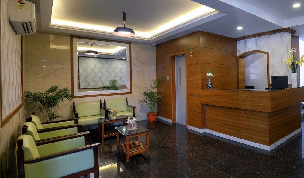 TreeHouse Neptune Inn 3