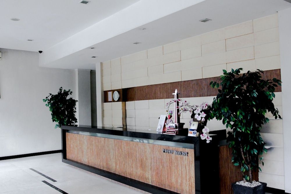 N2 Hotel Gunung Sahari 2