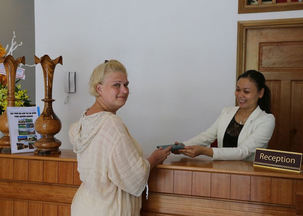 Danang Beach 2 Hotel 3