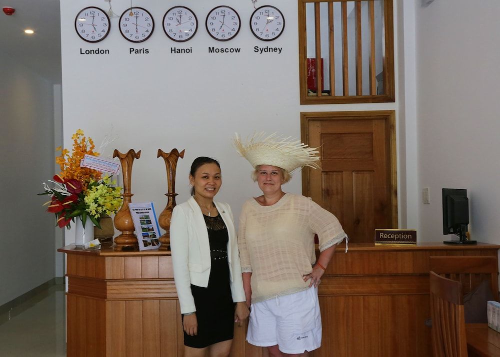 Danang Beach 2 Hotel 2