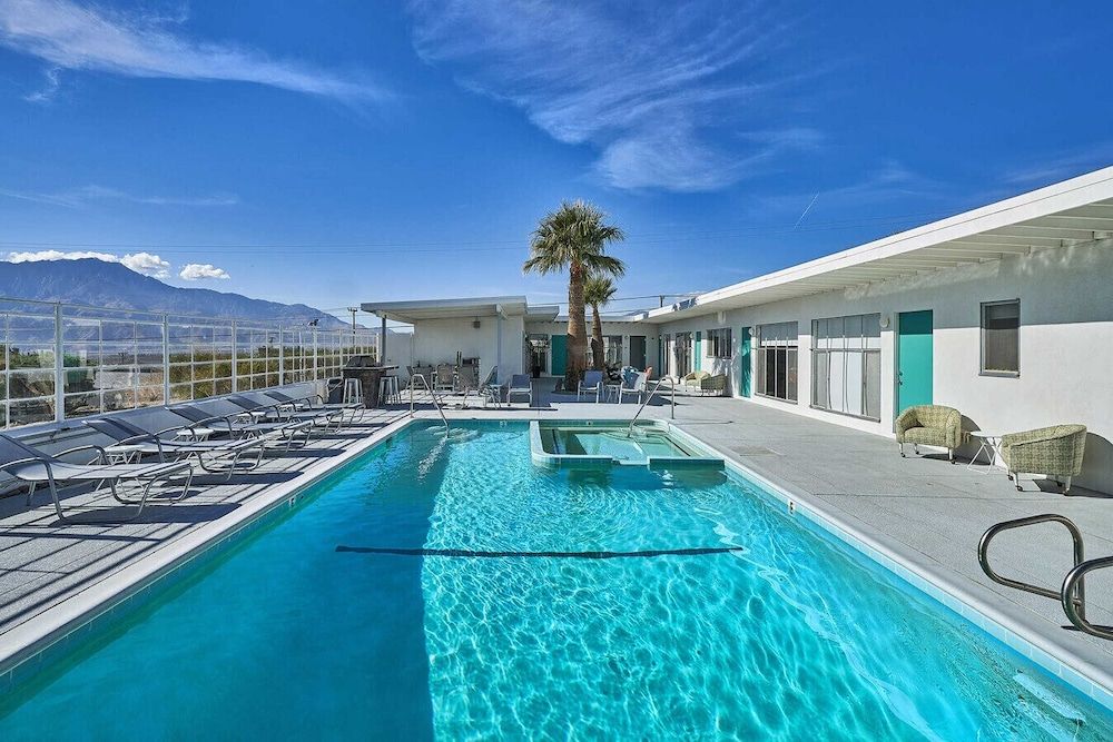 Sagewater Springs - Adult Only