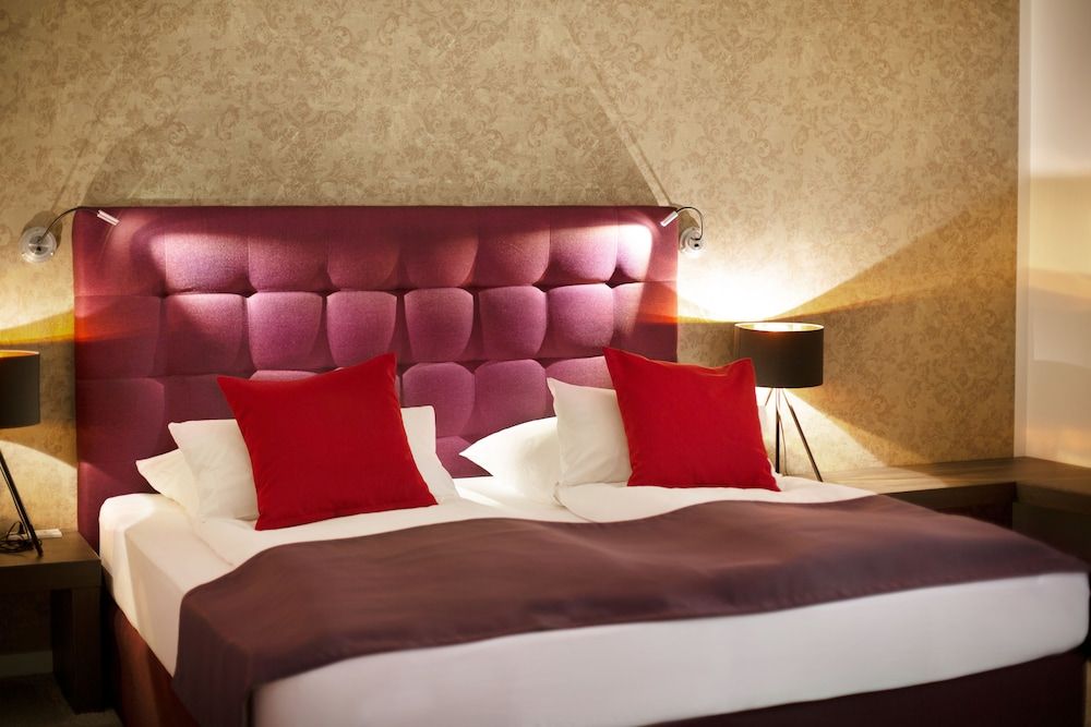 Boardinghouse by M&K 2