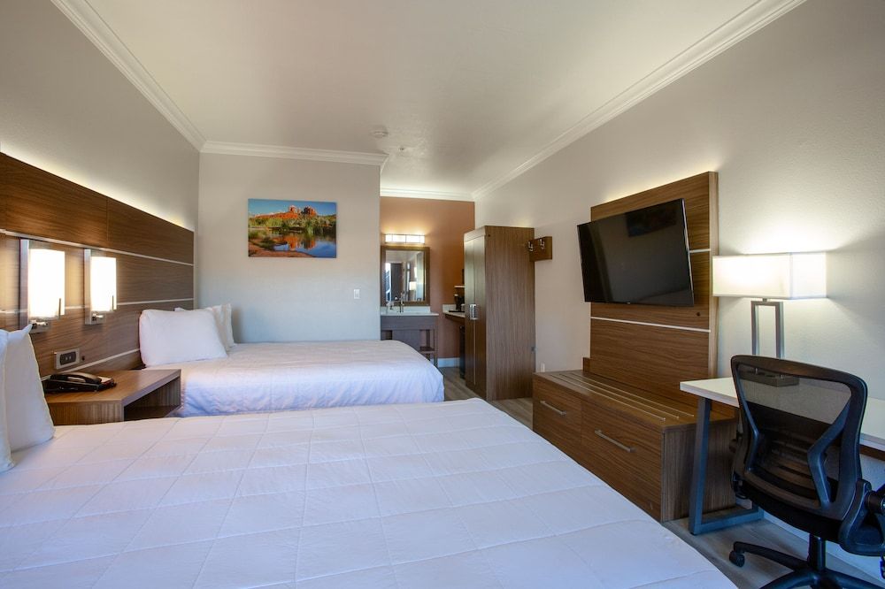 Wildflower Inn at Bell Rock 3