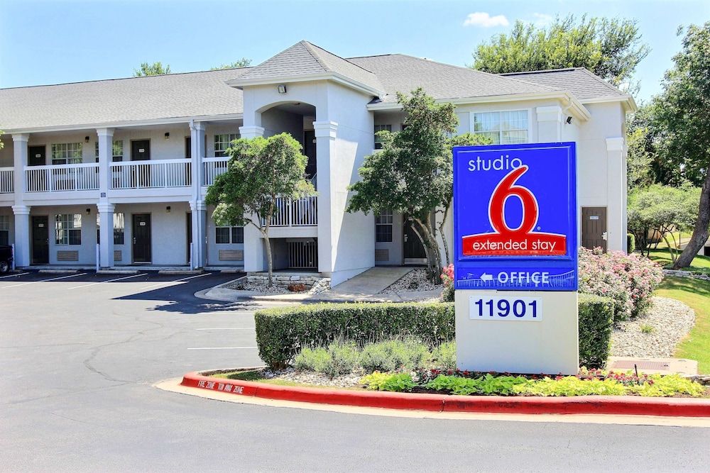 Studio 6 Austin, TX - Northwest 2 estrelas em Austin