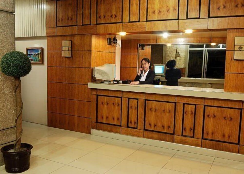 Bamboo Garden Business Inn 2