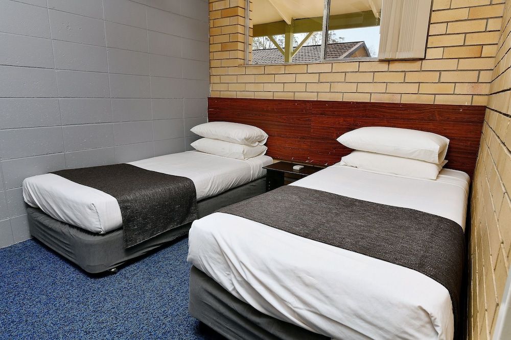 Burke and Wills Motor Inn 2