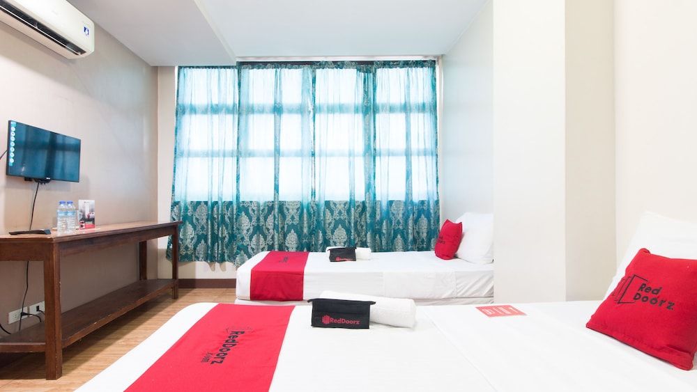 RedDoorz @ San Jose Tagbak Jaro Iloilo 2