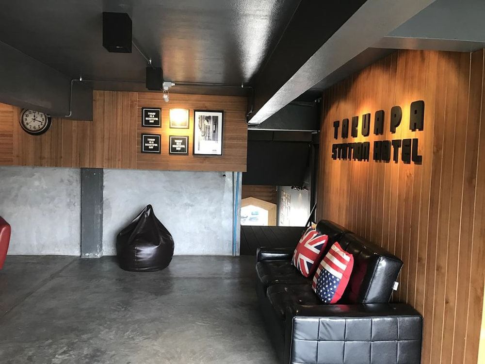 Takuapa Station Hotel 3