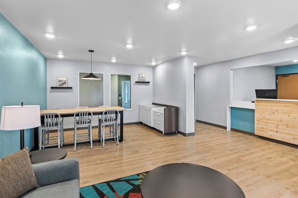 WoodSpring Suites Austin North I-35 3