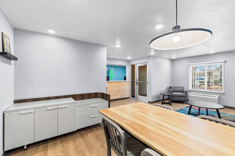 WoodSpring Suites Austin North I-35 2