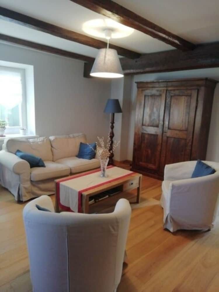 Chambre d'Hotes L'Ancienne Ecole 2